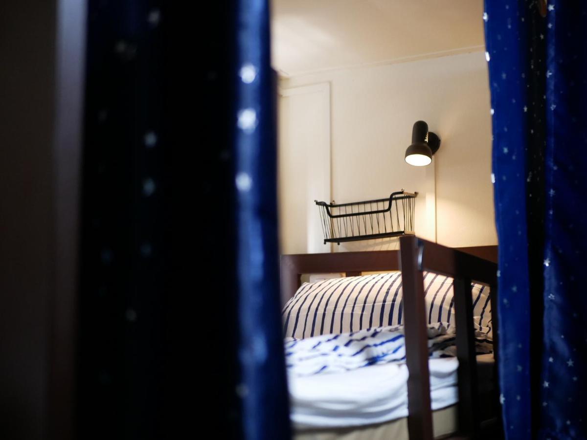 Bed Dee Time Hostel Bangkok Eksteriør bilde